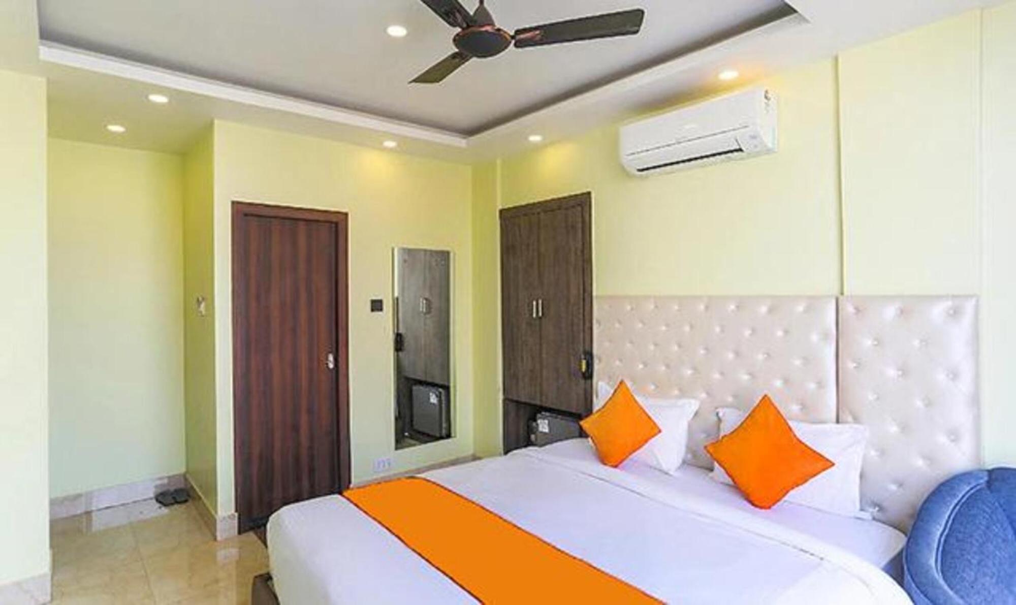 Fabhotel Aspiring Inn Jādabpur Kültér fotó